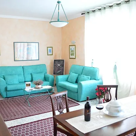 Apartment With Beautiful Sun *
