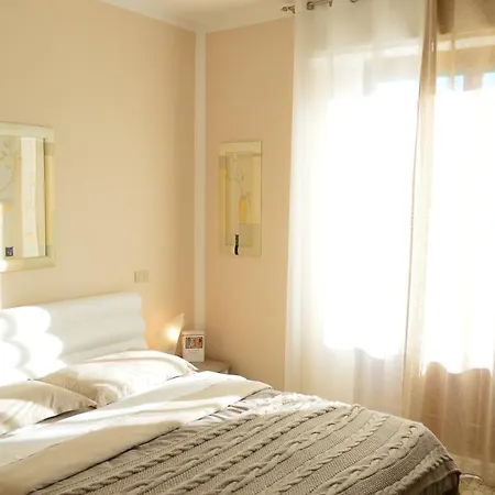Apartament With Beautiful Sun *